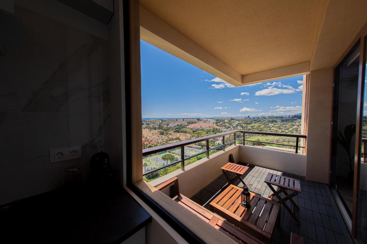 Amazing Apartment With Stunning Views Marbella Exterior foto