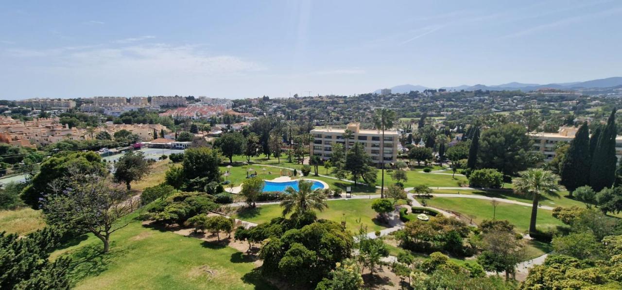 Amazing Apartment With Stunning Views Marbella Exterior foto